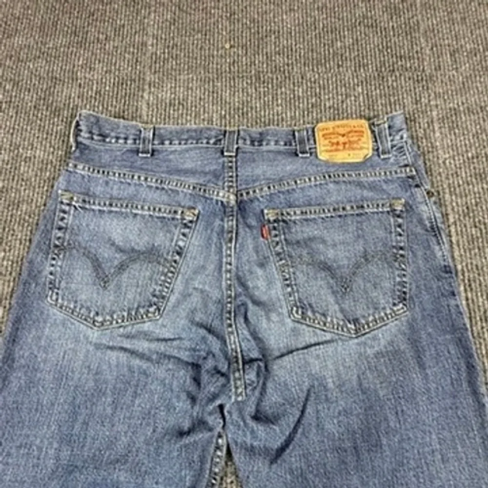 Levis 559 Relaxed Straight Jeans Mens 38x30 Blue Denim Medium Wash 00559-4258